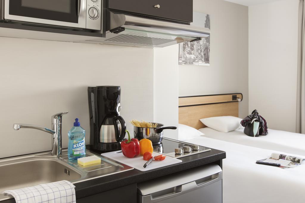 Adagio Access Republique Aparthotel 3*